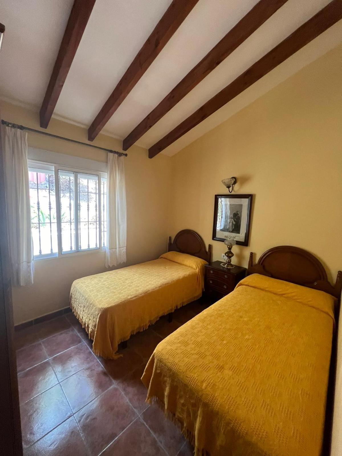Los Olivos Malaga Bagian luar foto