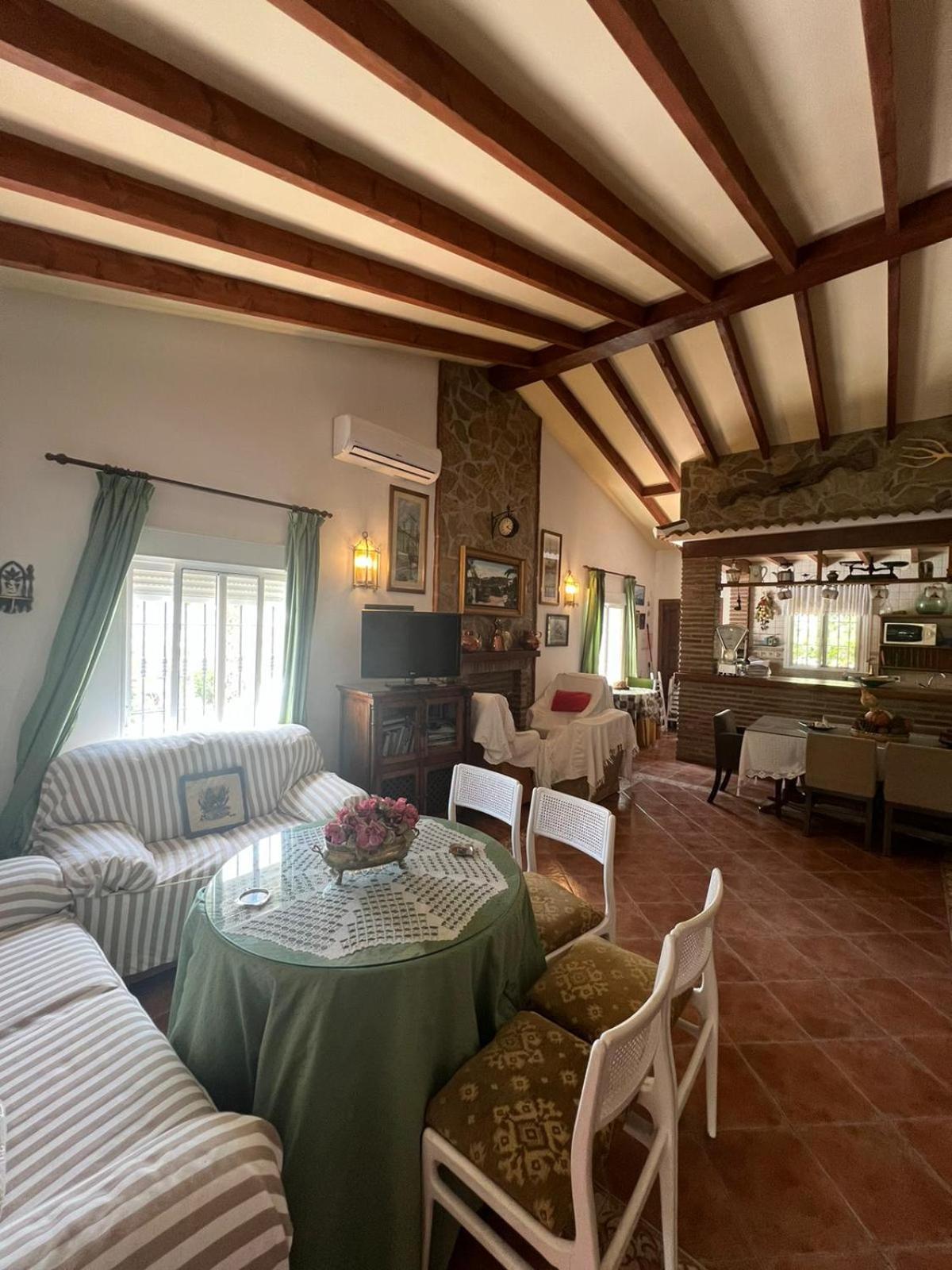 Los Olivos Malaga Bagian luar foto